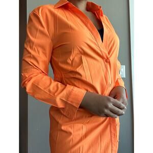 NWT Womens Top Size Small